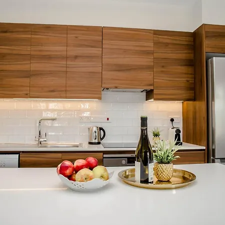 Latitude Boutique Apartment Larnaca